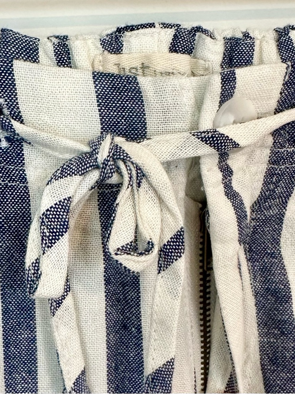 NWT Just Living Blue and White Vertical-Stripe Wide-Leg Linen Blend Pants - Med - Picture 7 of 10